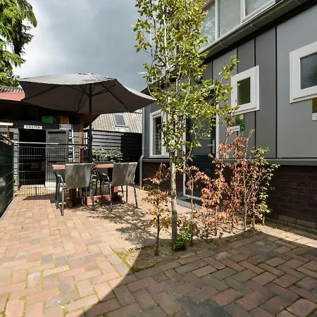 Casa de Férias Modern Holiday With Terrace On On The Edge Of The Veluwe