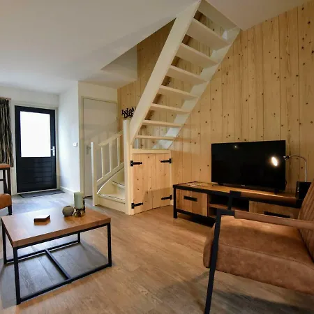Casa de Férias Modern Holiday With Terrace On On The Edge Of The Veluwe Hulshorst