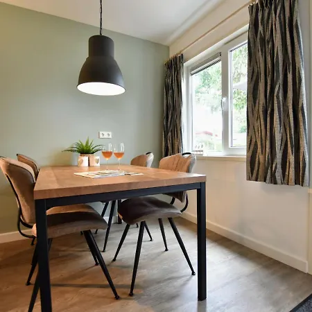 Modern Holiday With Terrace On On The Edge Of The Veluwe Casa de Férias